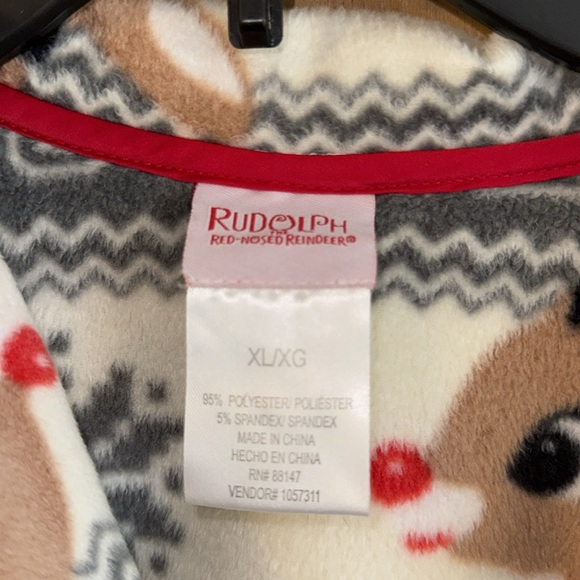 Rudolph Christmas Pajama shorts set - Picture 2 of 3